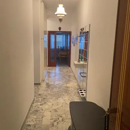 Apartment Andora: Alloggio Piedi Nell'Acqua Andora